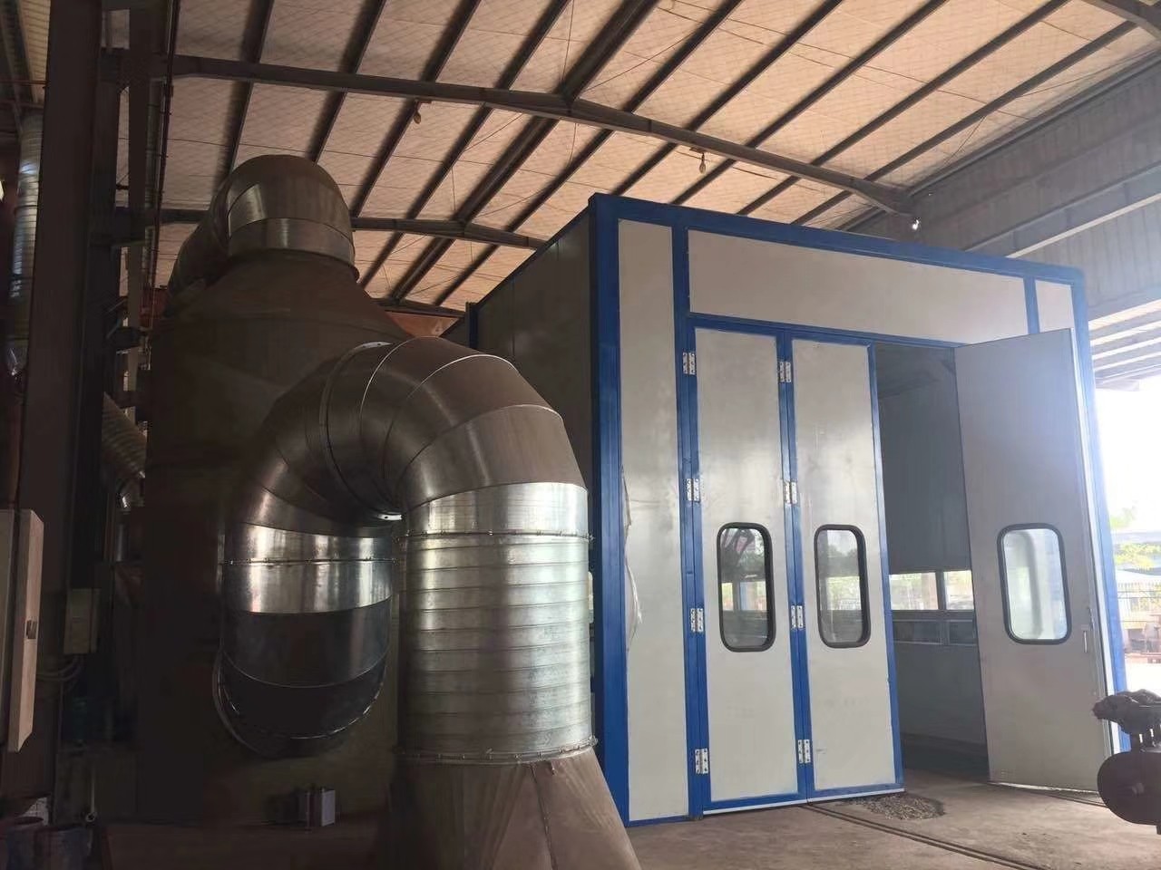 路机干式喷漆房